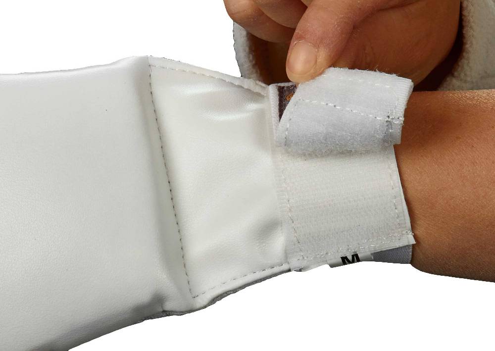 Ju Sports Ju-Jutsu Handschutz pro weiß Black Friday