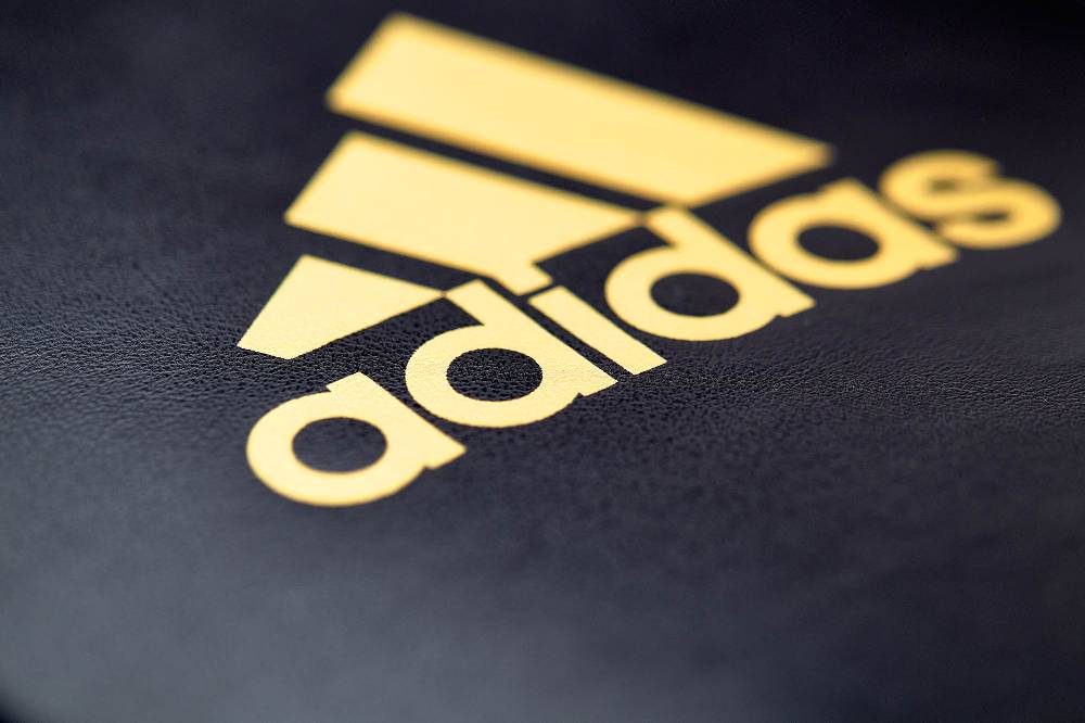 Ju Sports adidas Speed Coach Paar-Pratzen, schwarz/gold ADISBAC014 Begrenztes Angebot