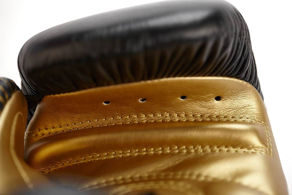 Ju Sports adidas Kickboxing Wettkampfhandschuh black/gold met, adiKBWKF200 Rabatt