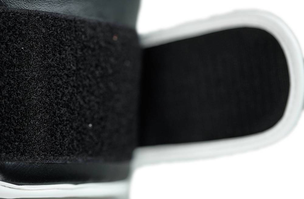 Ju Sports adidas Wettkampfhandschuh Speed 165 black/white, adiSBG165 Verkauf
