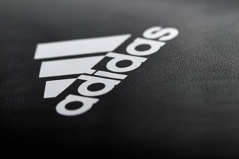 Ju Sports adidas Econo Thai Pad, adiBAC31 Im Verkauf