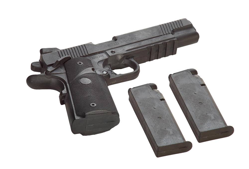 Ju Sports Gummi-Pistole mit Magazin und zwei Wechselmagazinen