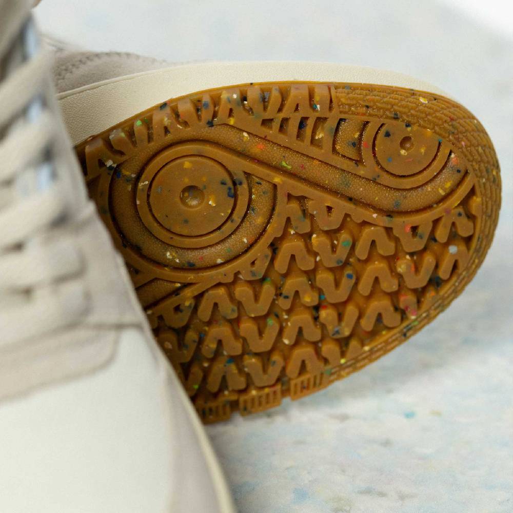 Kangaroos HOT SHOT HI ECO Bis zu 50% Rabatt