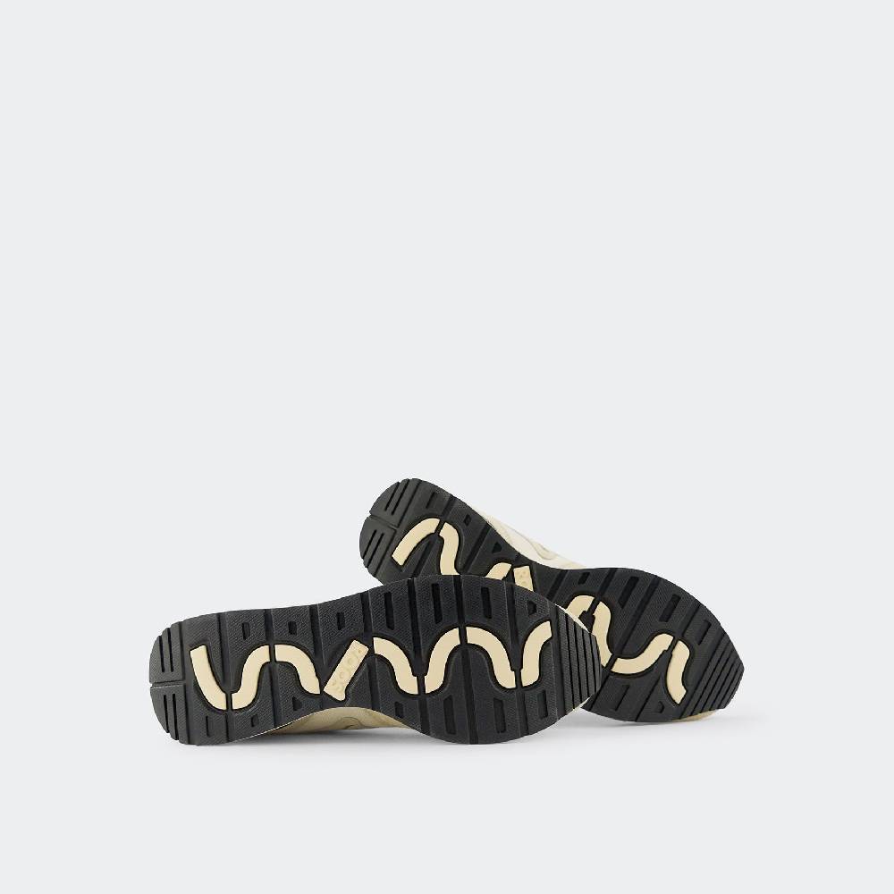 Kangaroos COIL R3 Lagerräumung