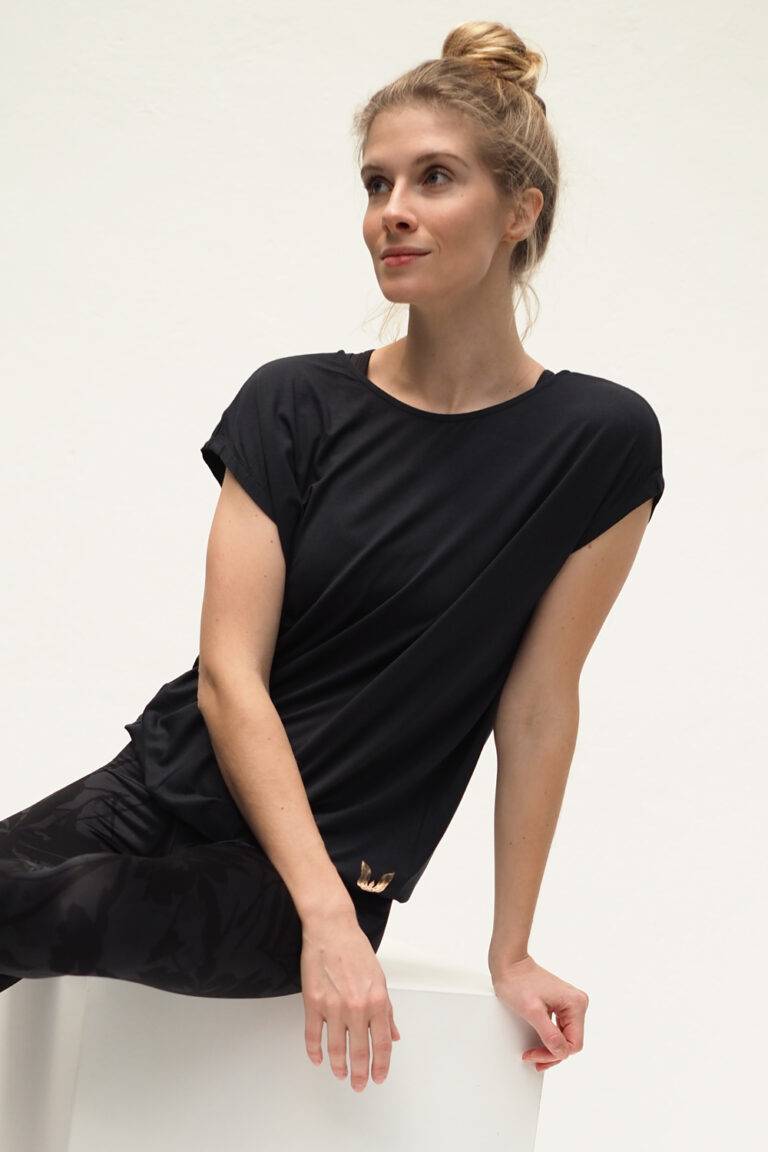 Kismet Yogastyle Yoga Top Surya – Anthracite Exklusivangebot