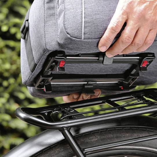 Klickfix Gepäckträgertasche mit Flaschenfach – für beliebige Gepäckträger Saisonale Angebote