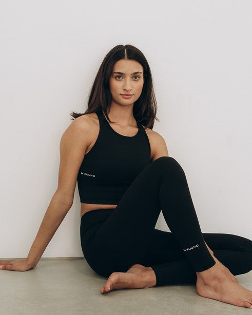 Kuuno Essential Movement Bra Night Black Bis zu 60% Rabatt