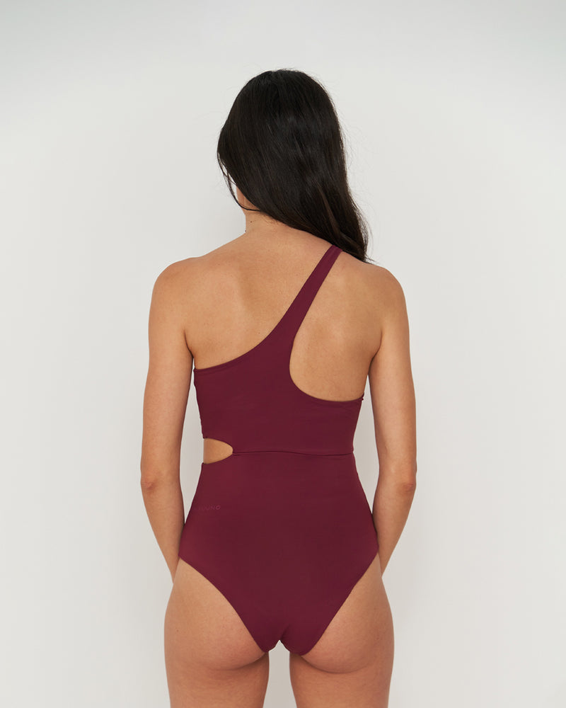 Kuuno Swimsuit One Shoulder Dark Berry Heißer Verkauf