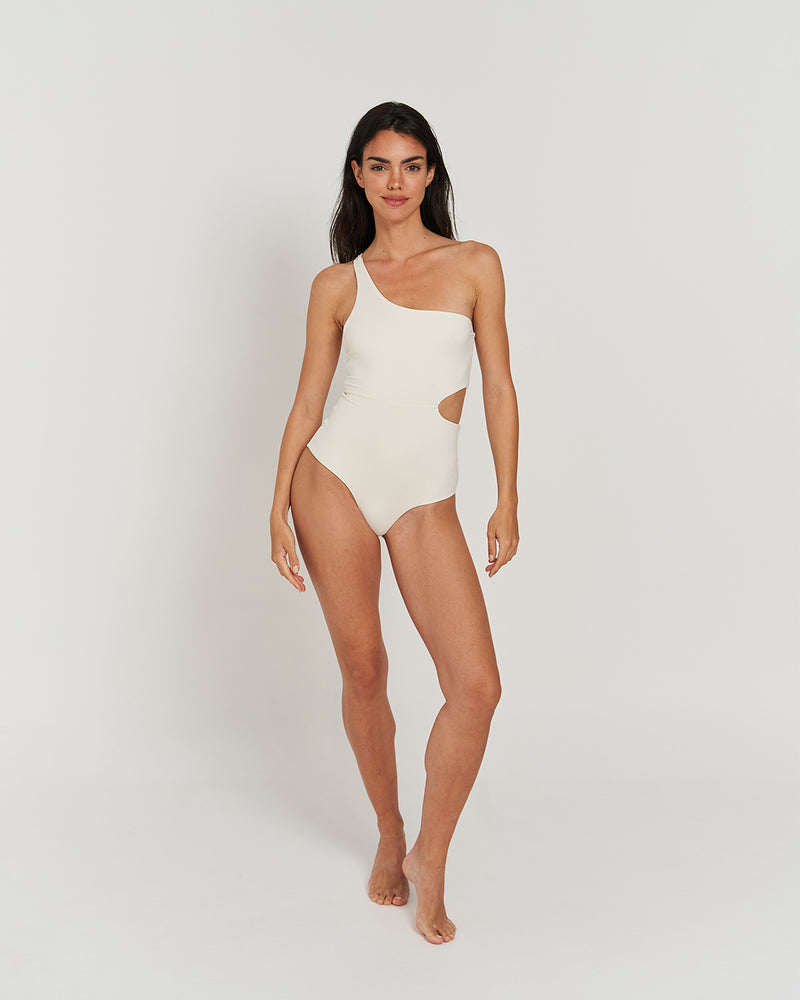 Kuuno Swimsuit One Shoulder Off White Im Verkauf