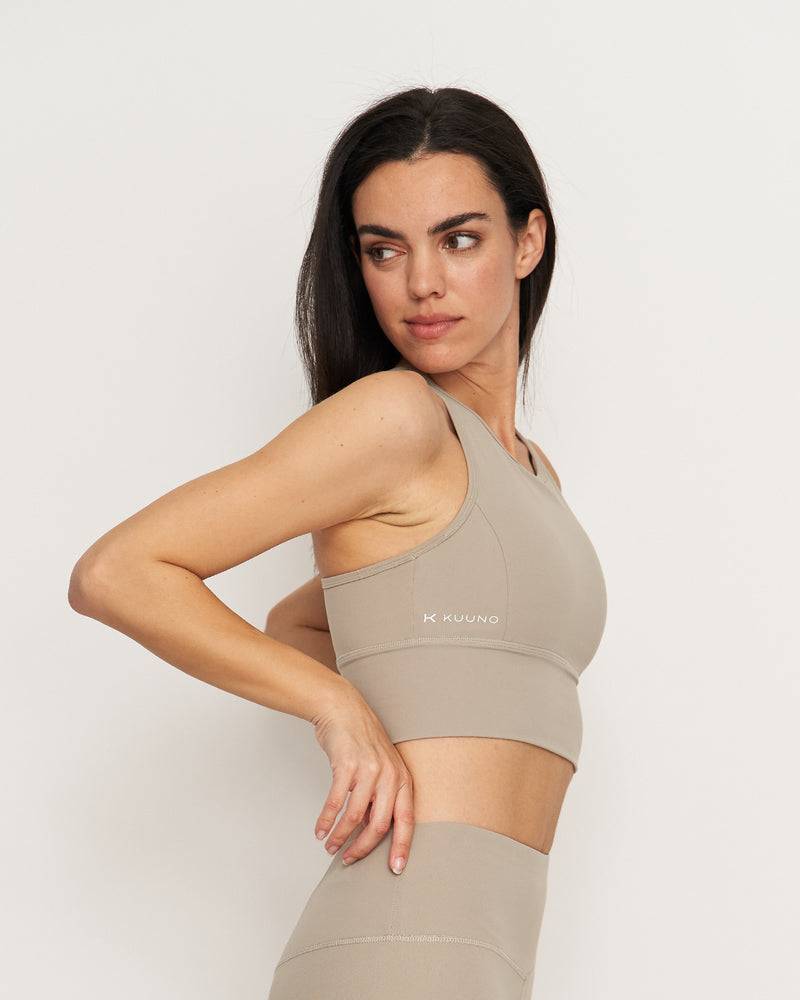 Kuuno Essential Movement Bra Deep Sand Lagerräumung