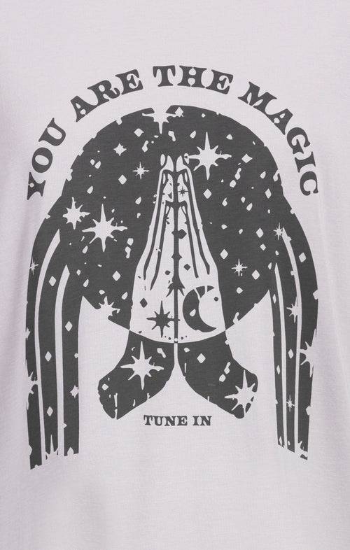 Ognx Yoga Boxy T-Shirt You Are The Magic by Nuri Rodríguez Bio Baumwolle Tencel™ Sora - lila Kostenloser Versand international