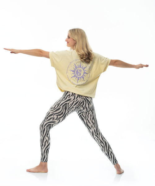 Ognx Boxy T-Shirt Daily Reminders by Luisa Harisch - gelb Discount Store für neue Produkte