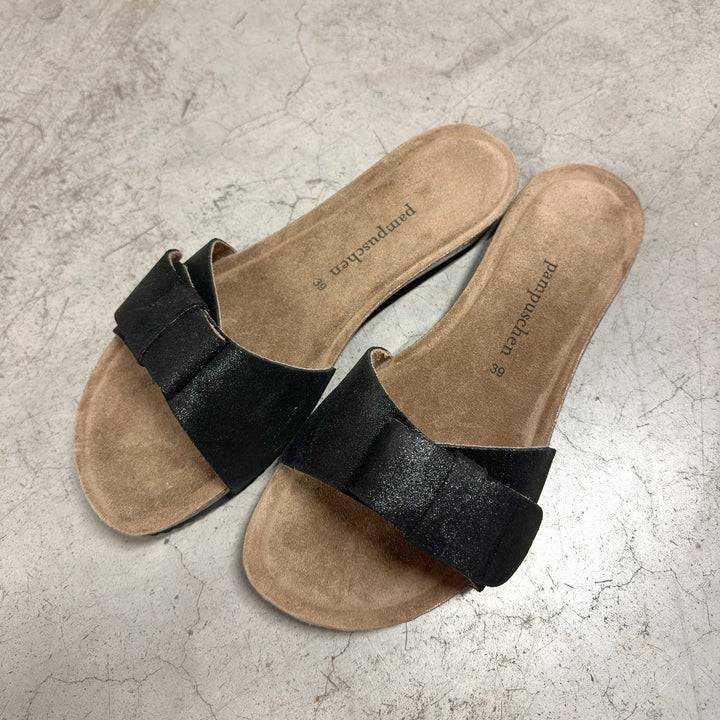 Pampuschen Vera B schwarz-metallic Letzter Tag