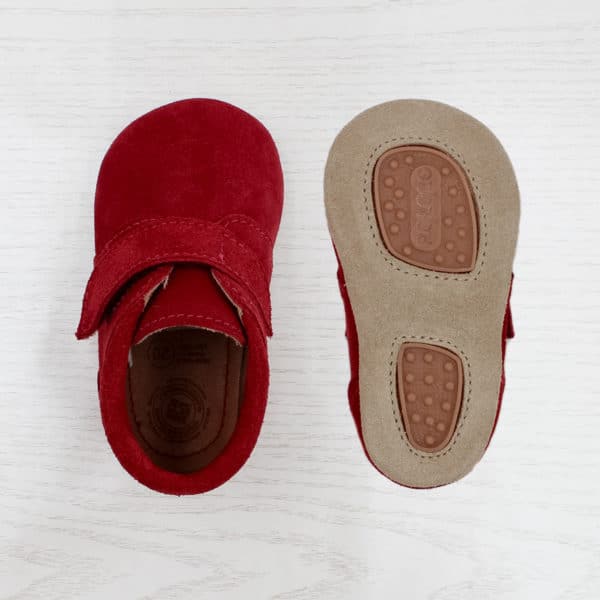 Pololo Für die ersten Schritte – “Porto” der Barfuß Kleinkindschuh rot als Kletter im Angebot