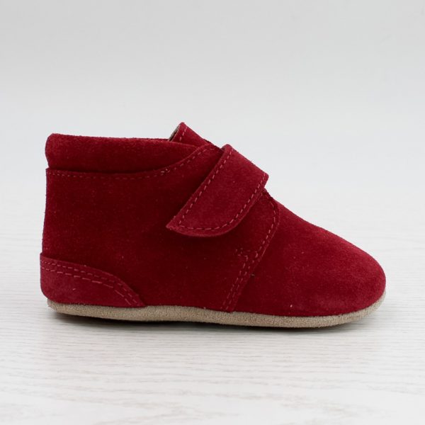 Pololo Für die ersten Schritte – “Porto” der Barfuß Kleinkindschuh rot als Kletter im Angebot