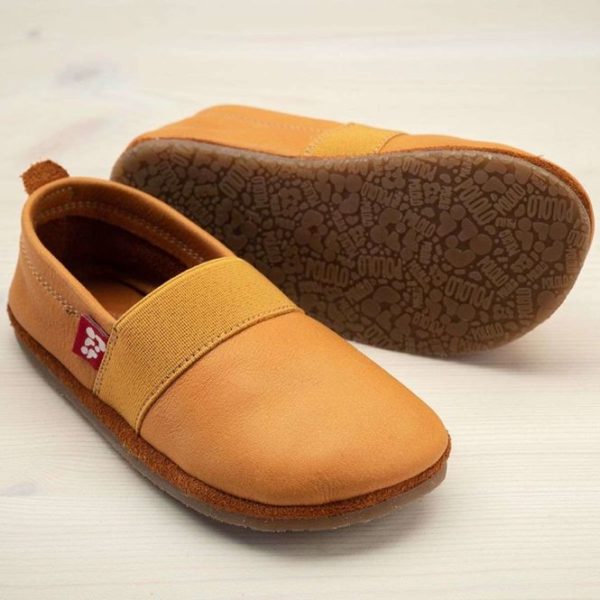 Pololo Outdoor Barfußschuh “Elastico” Hellbraun mit Gummisohle – Restgrößen Fabrikladen