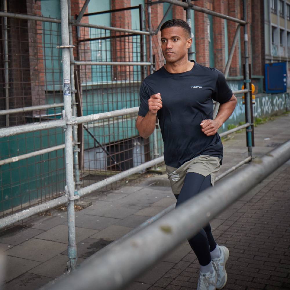 Runamics TheMaterialist Running T-Shirt Herren Kostenlose Rückgabe