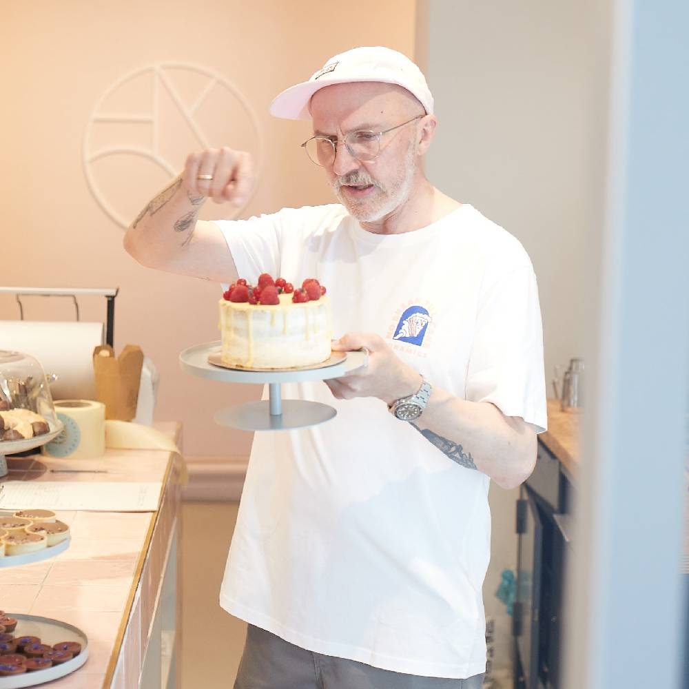 Runamics Cake Break T-Shirt, Biobaumwolle, unisex, weiß Bis zu 60% Rabatt