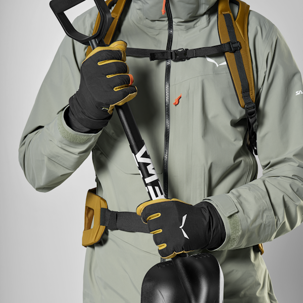 Salewa Sella Rescue Lawinenschaufel Auslauf